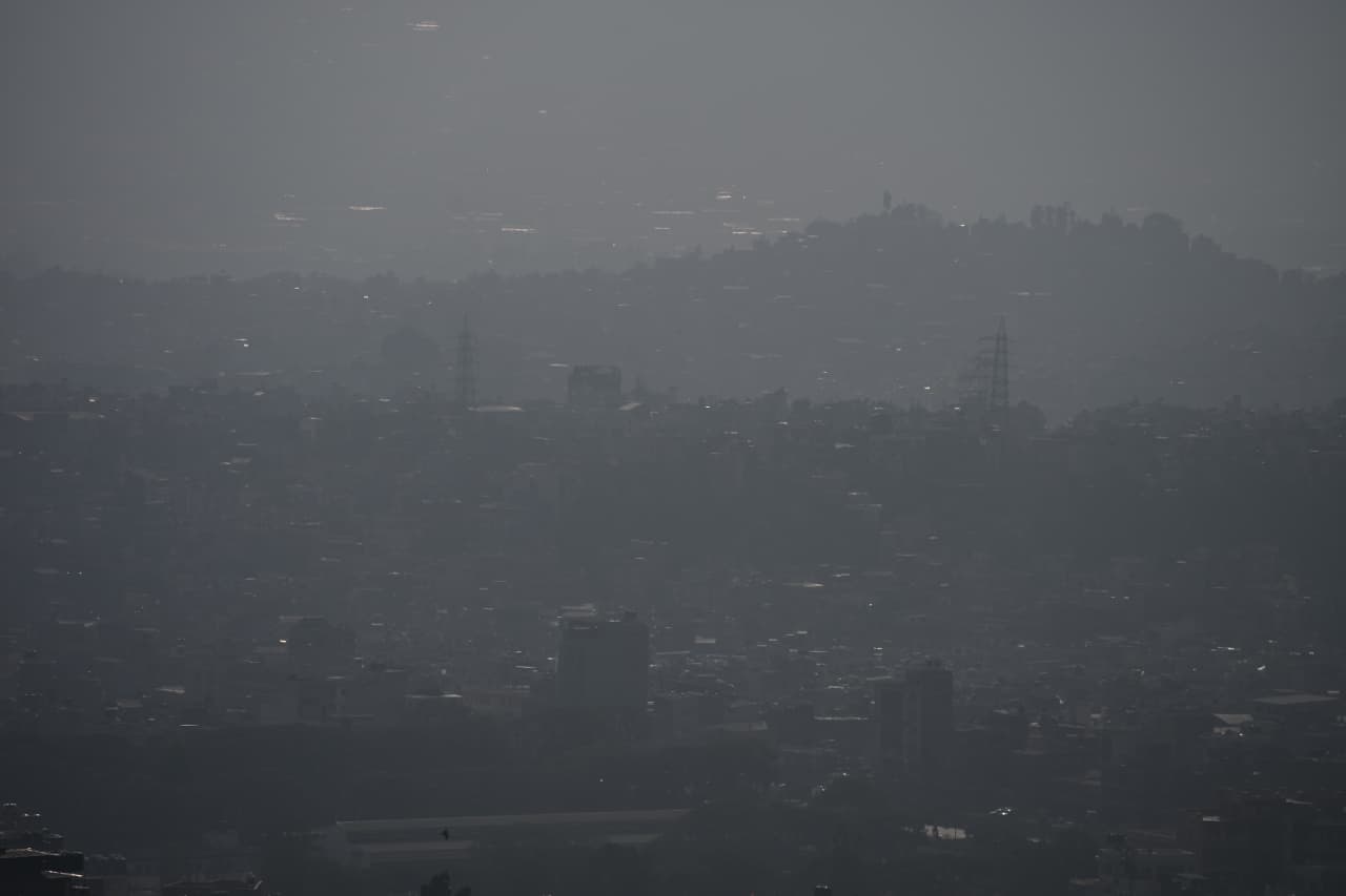 Kathmandu-Air-Pollution_Nepal-Photo-Library-(14)-1764760994.jpeg