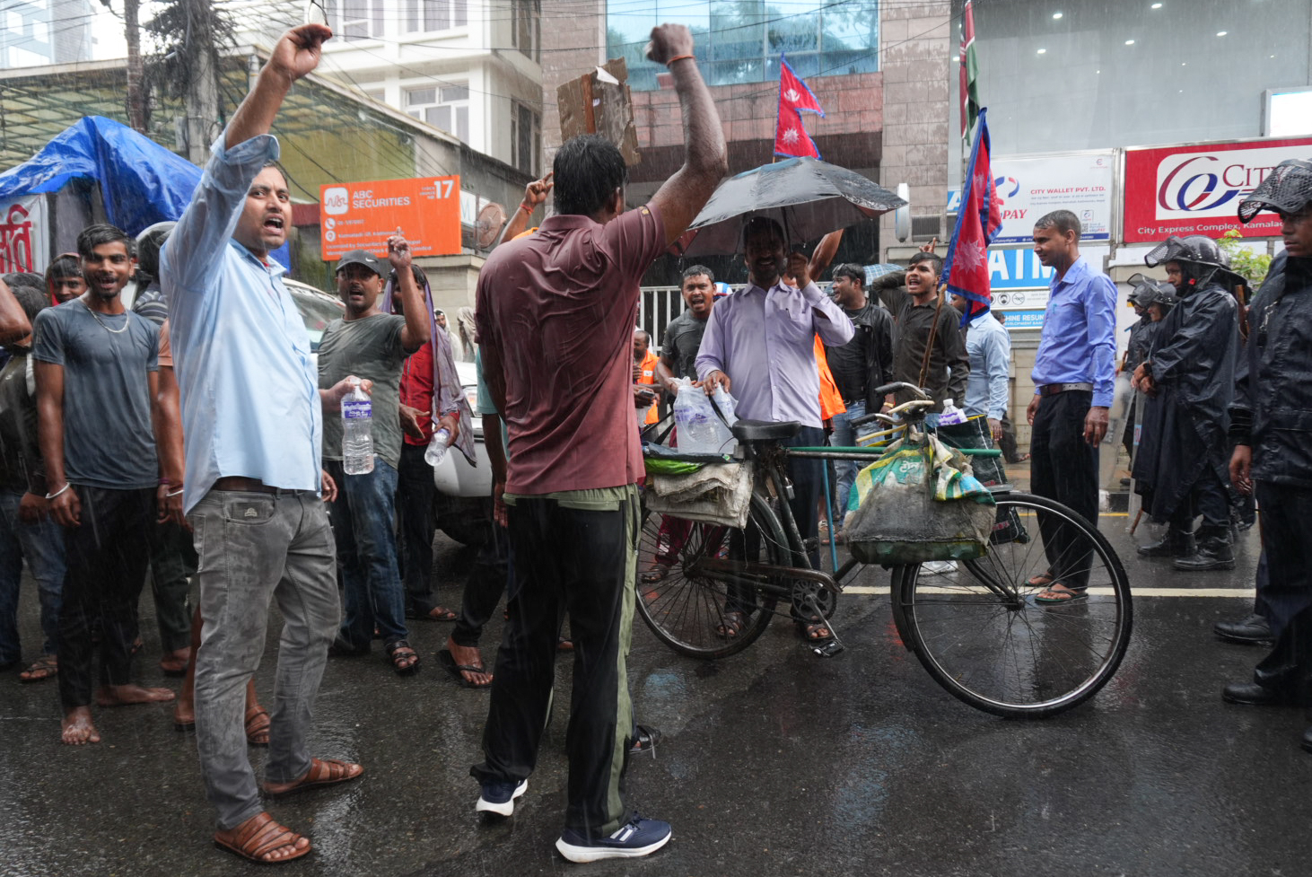 Kawadi-Sanghko-protest_-(8)-1756377509.jpg