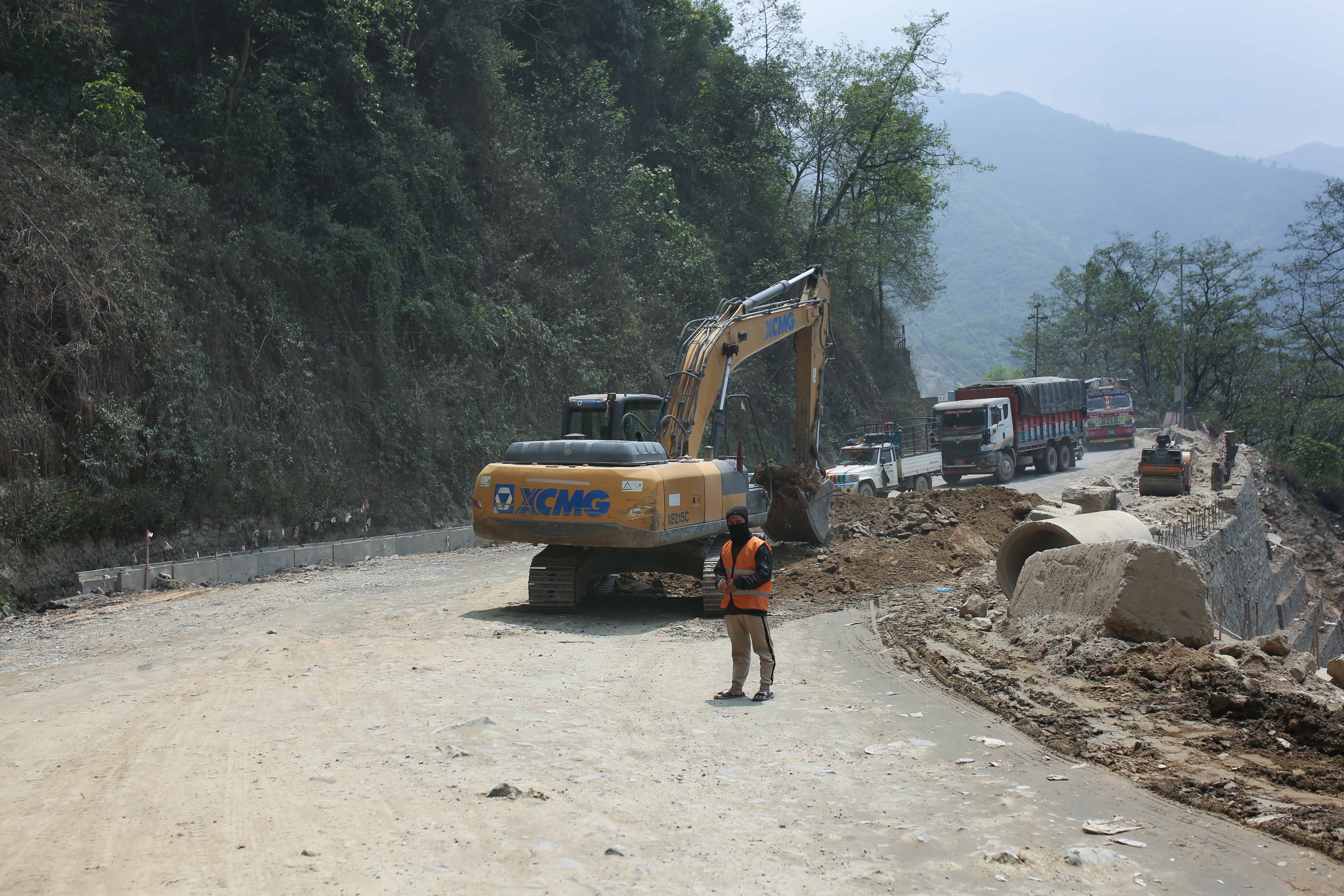 Naagdhunga-Naubise-Highway.-232-1746354739.jpg