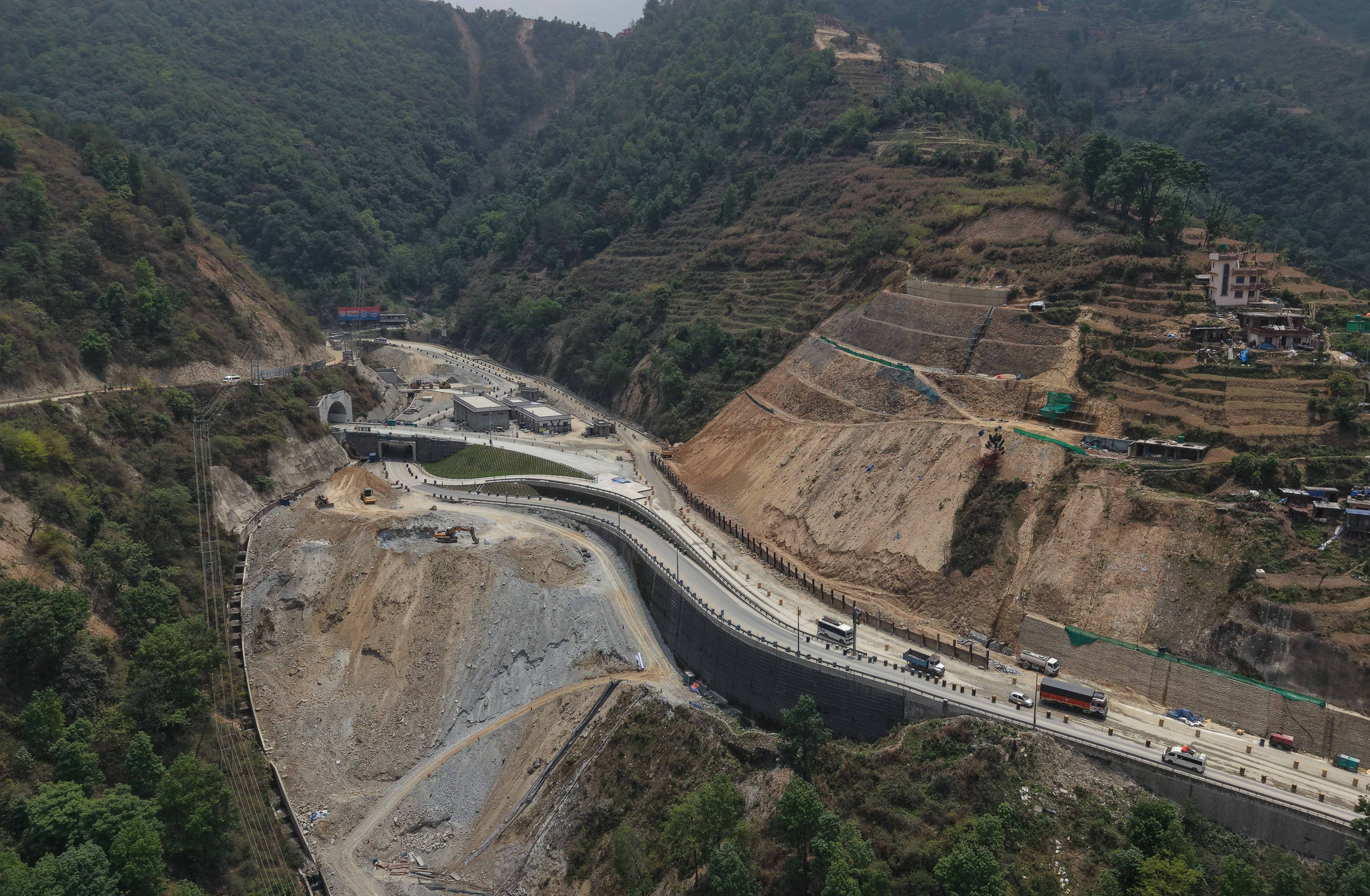 Naagdhunga-Naubise-Highway.-242-1746354734.jpg