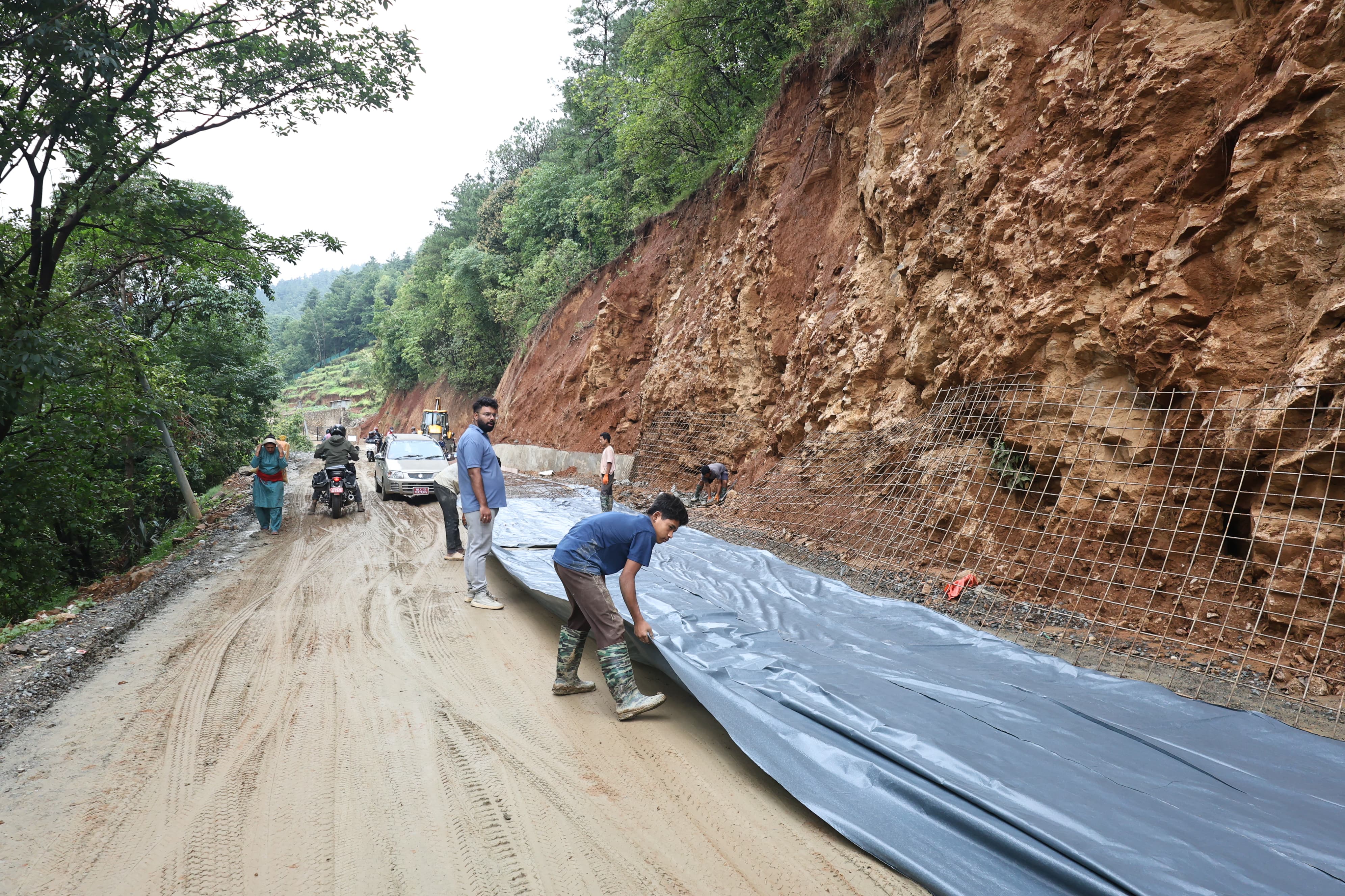 Pharping-Hetauda-road-(30)-1750913418.jpg