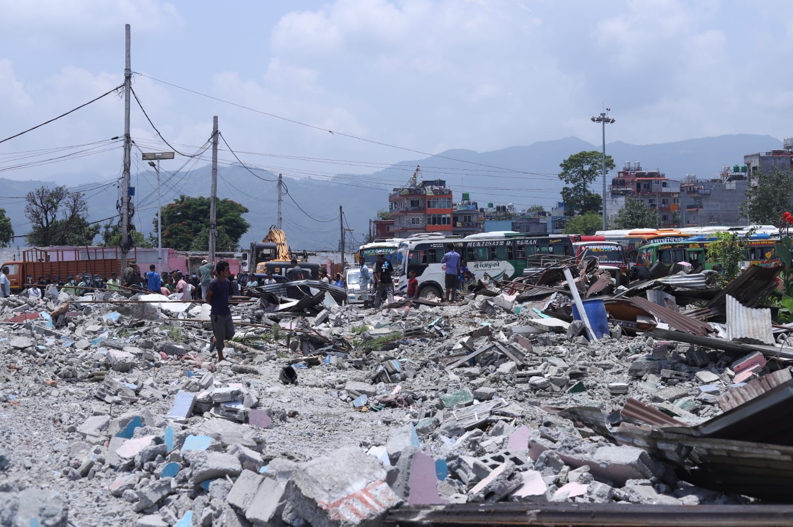 Pokhara-busparkama-dozer_NPL-(8)-1781769829.jpeg
