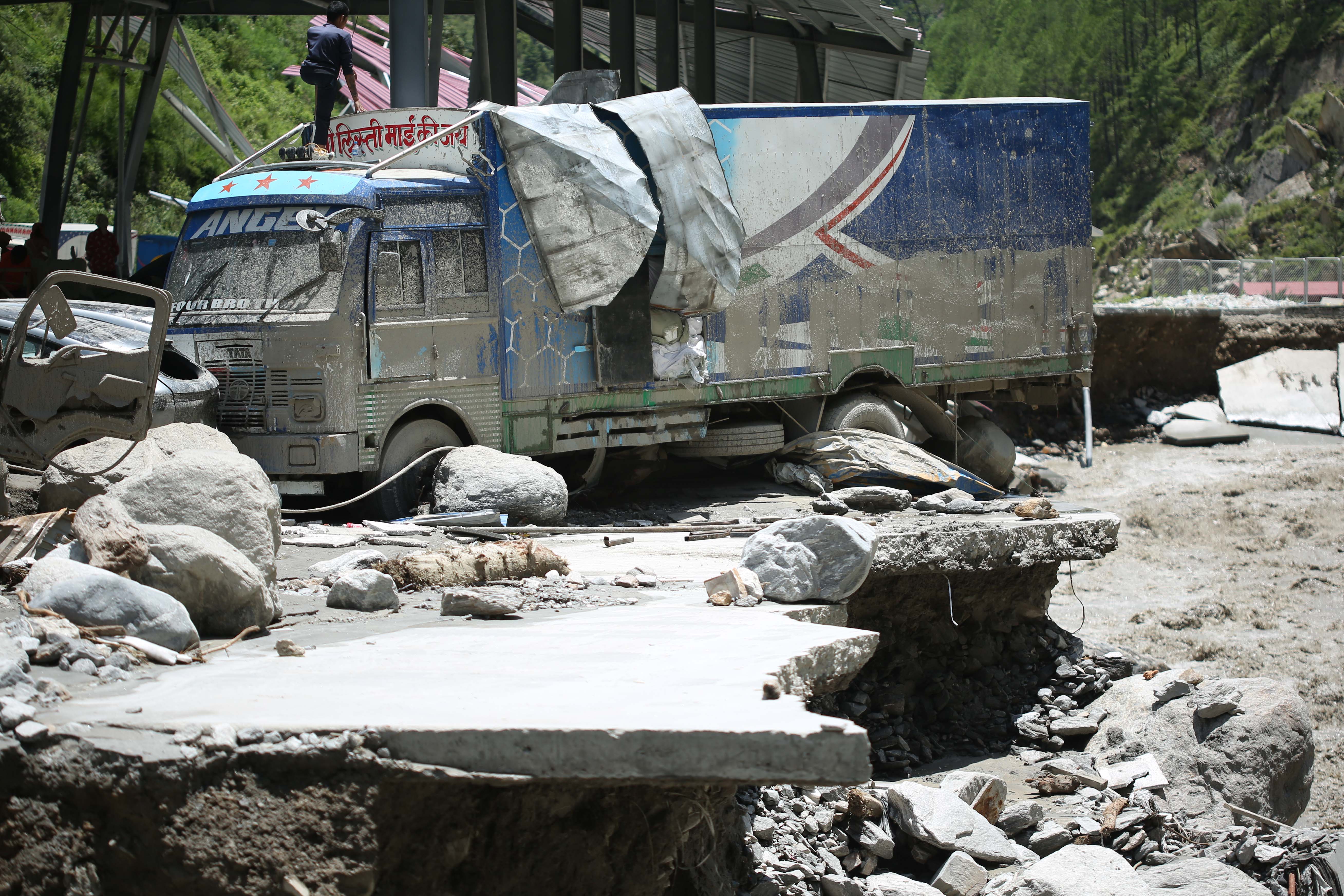 Rasuwagadhi-Flood_NPL_-(5)-1752127260.jpg