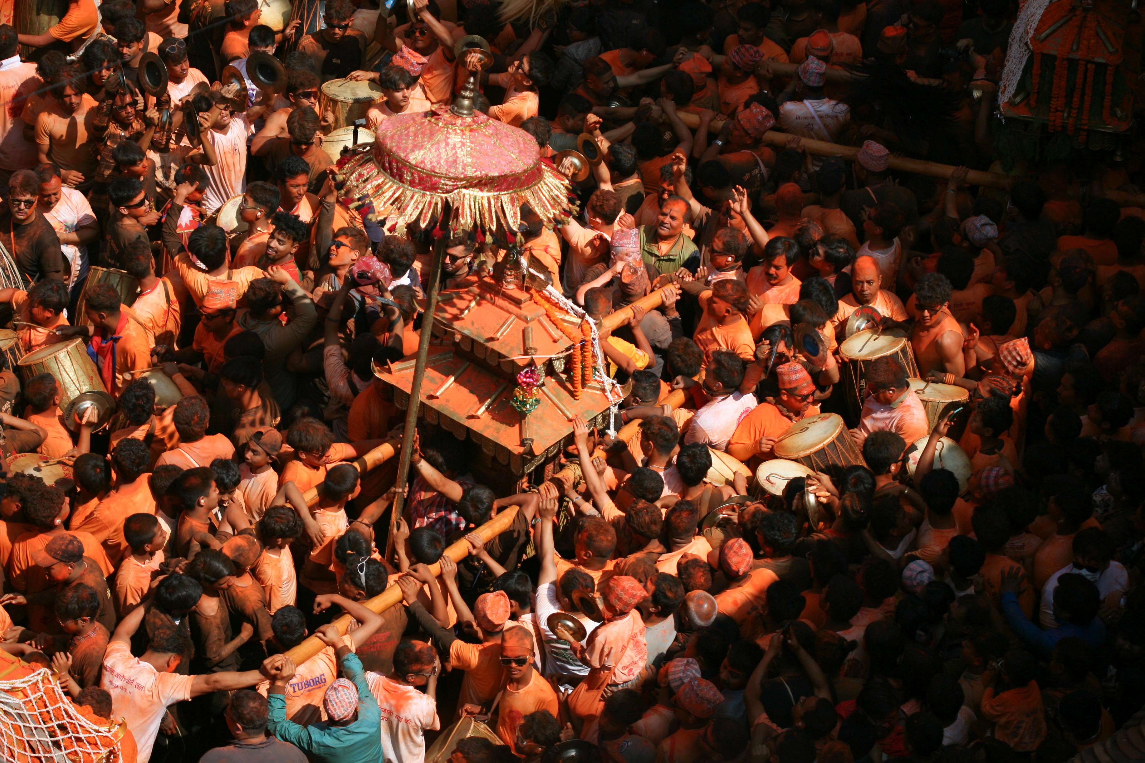 Sindhur-Jatra,-Thimi.-1900-1744696229.jpg