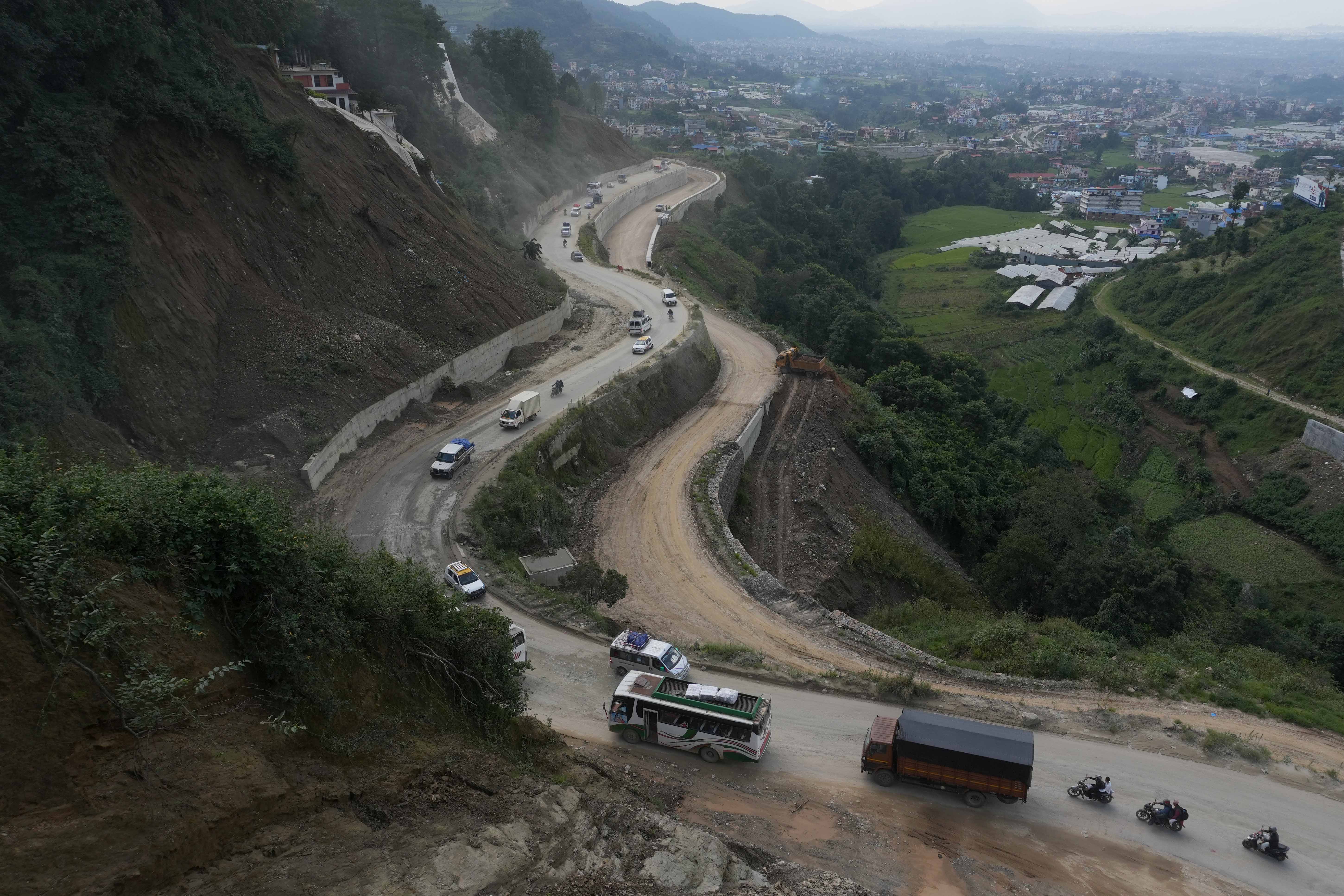 Suryabinayak-Dhulikhel-Road_NPL_DSC02311-1758864218.jpg