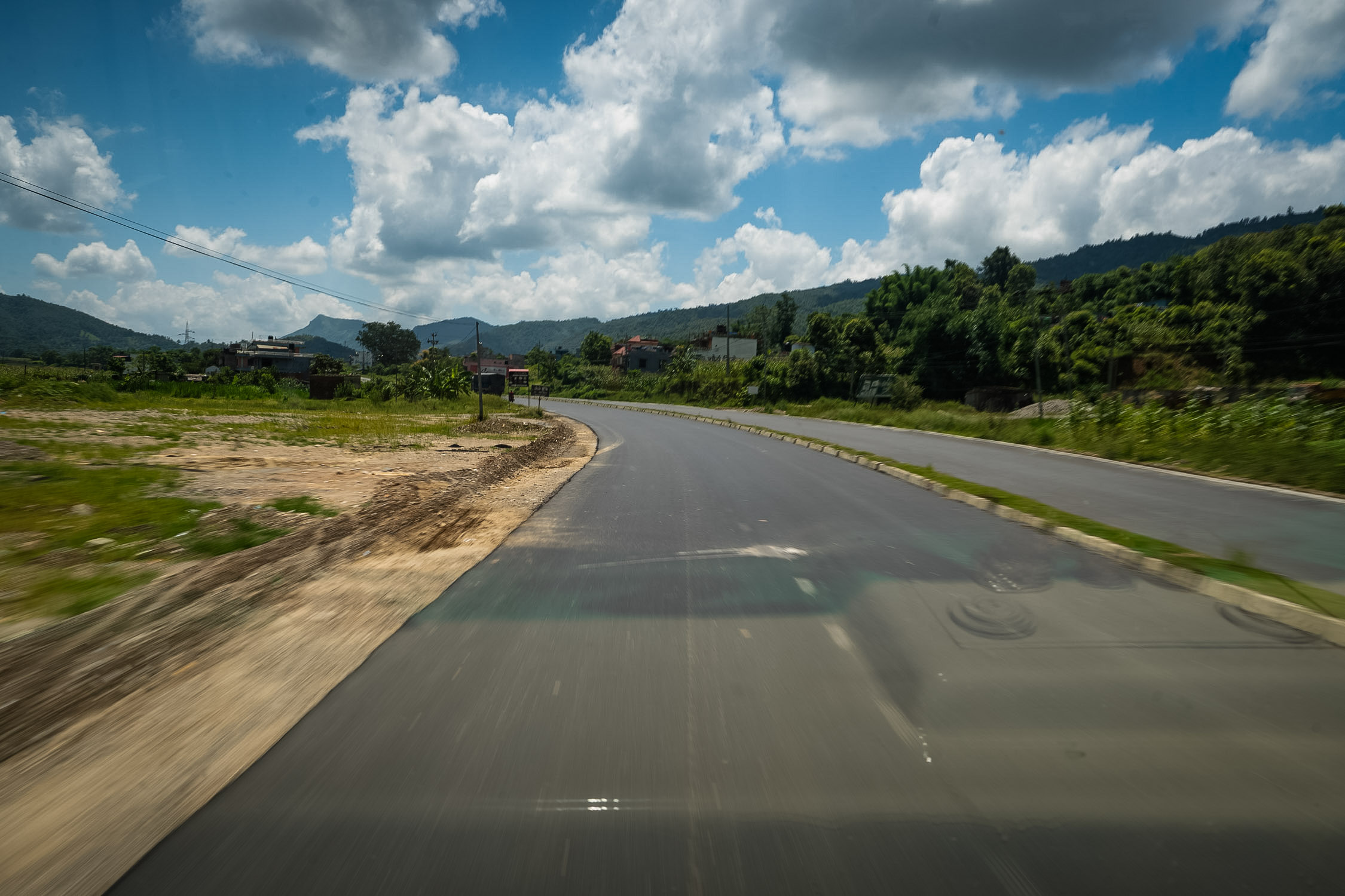 Tanahun_Prithivi-Highway_Nepal-Photo-Library_NPL15-1752903721.jpg