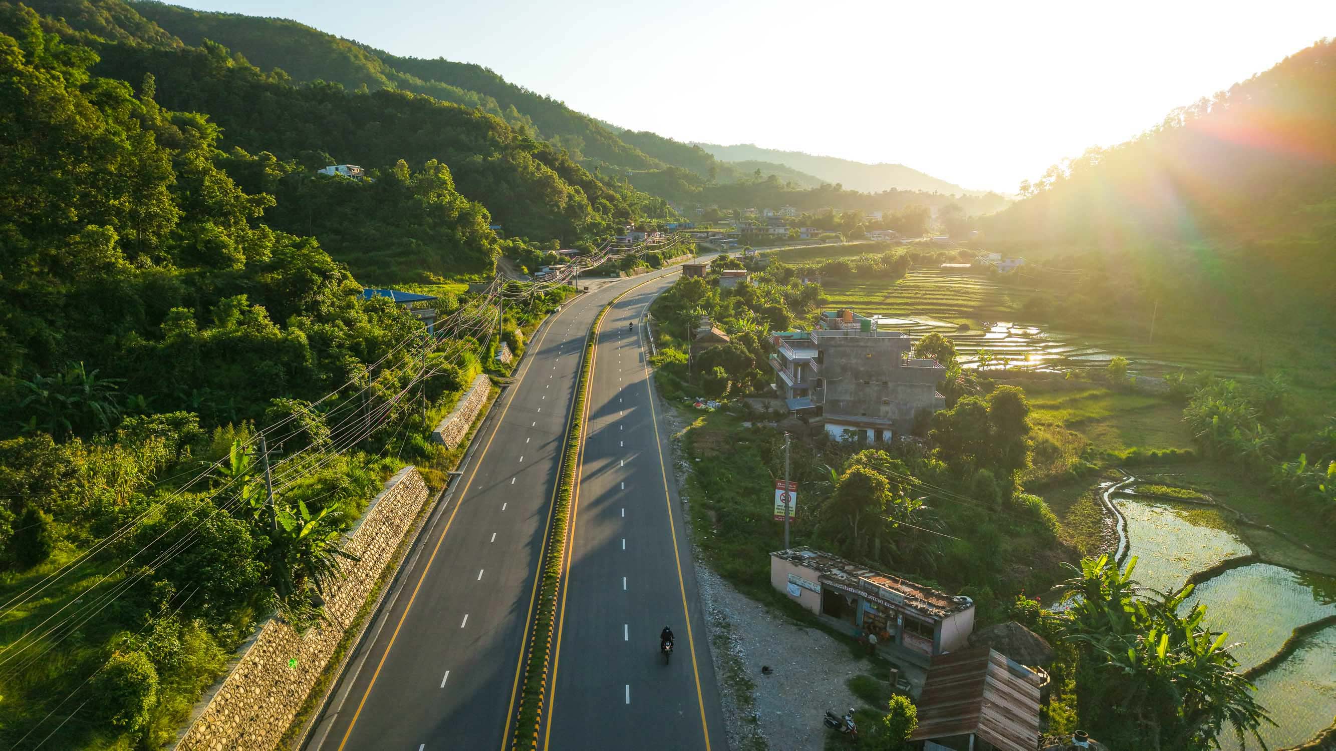 Tanahun_Prithivi-Highway_Nepal-Photo-Library_NPL7-1752903713.jpg
