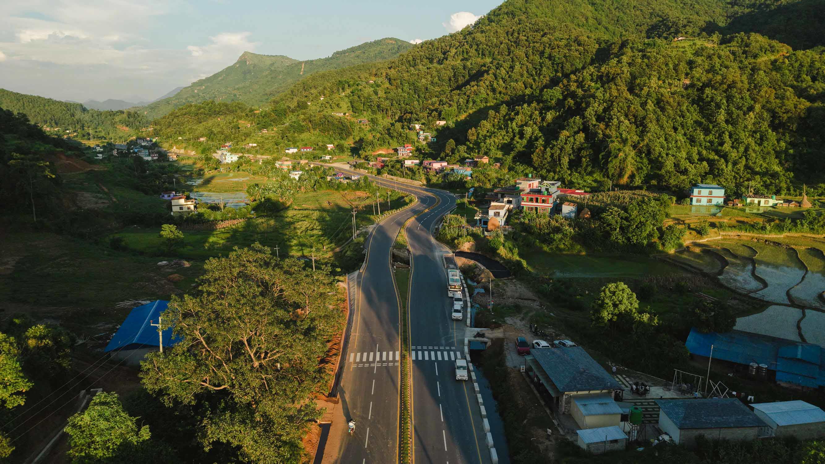 Tanahun_Prithivi-Highway_Nepal-Photo-Library_NPL8-1752903714.jpg