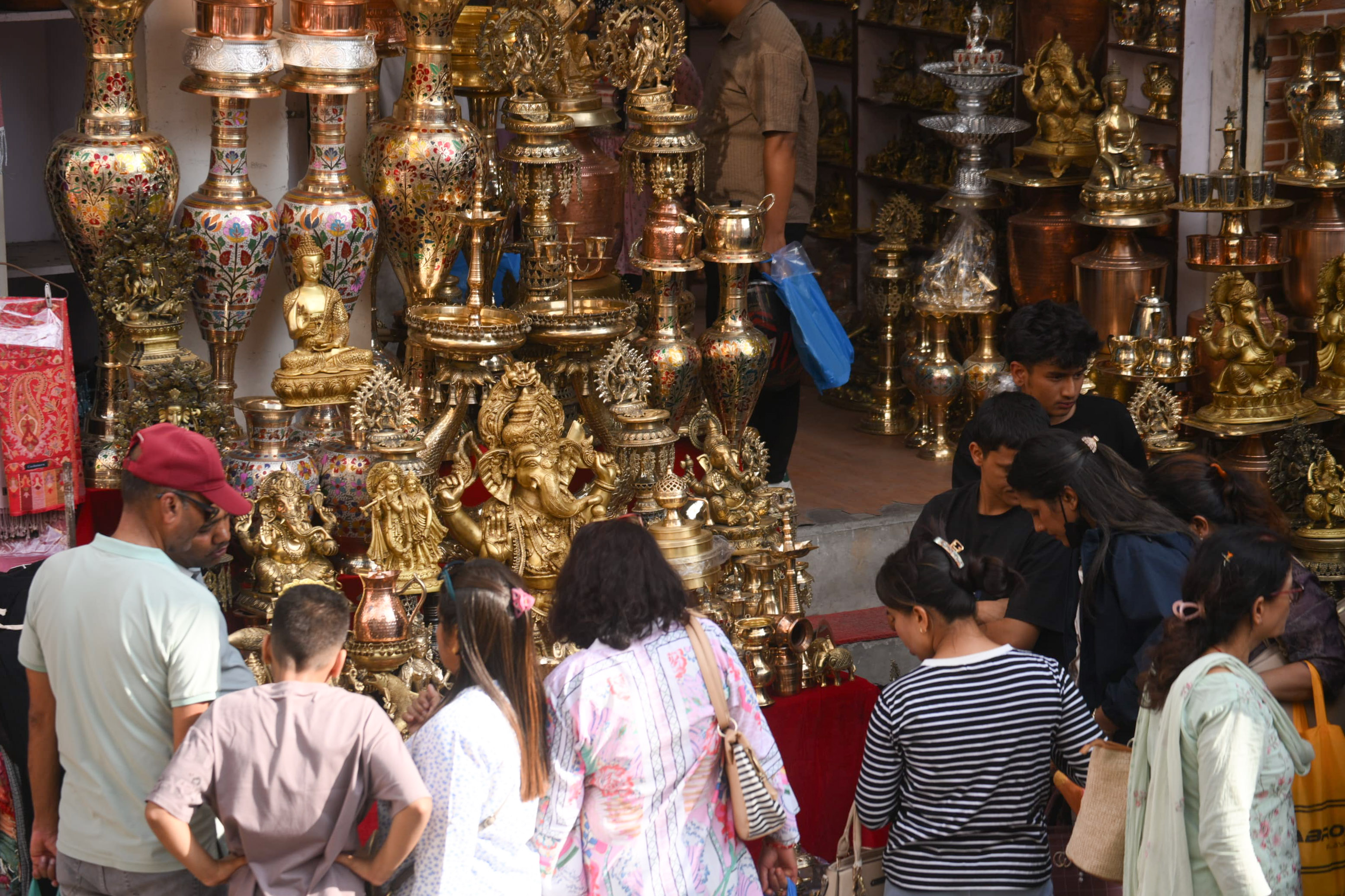 Tihar-Market_-(4)-1760781875.jpg