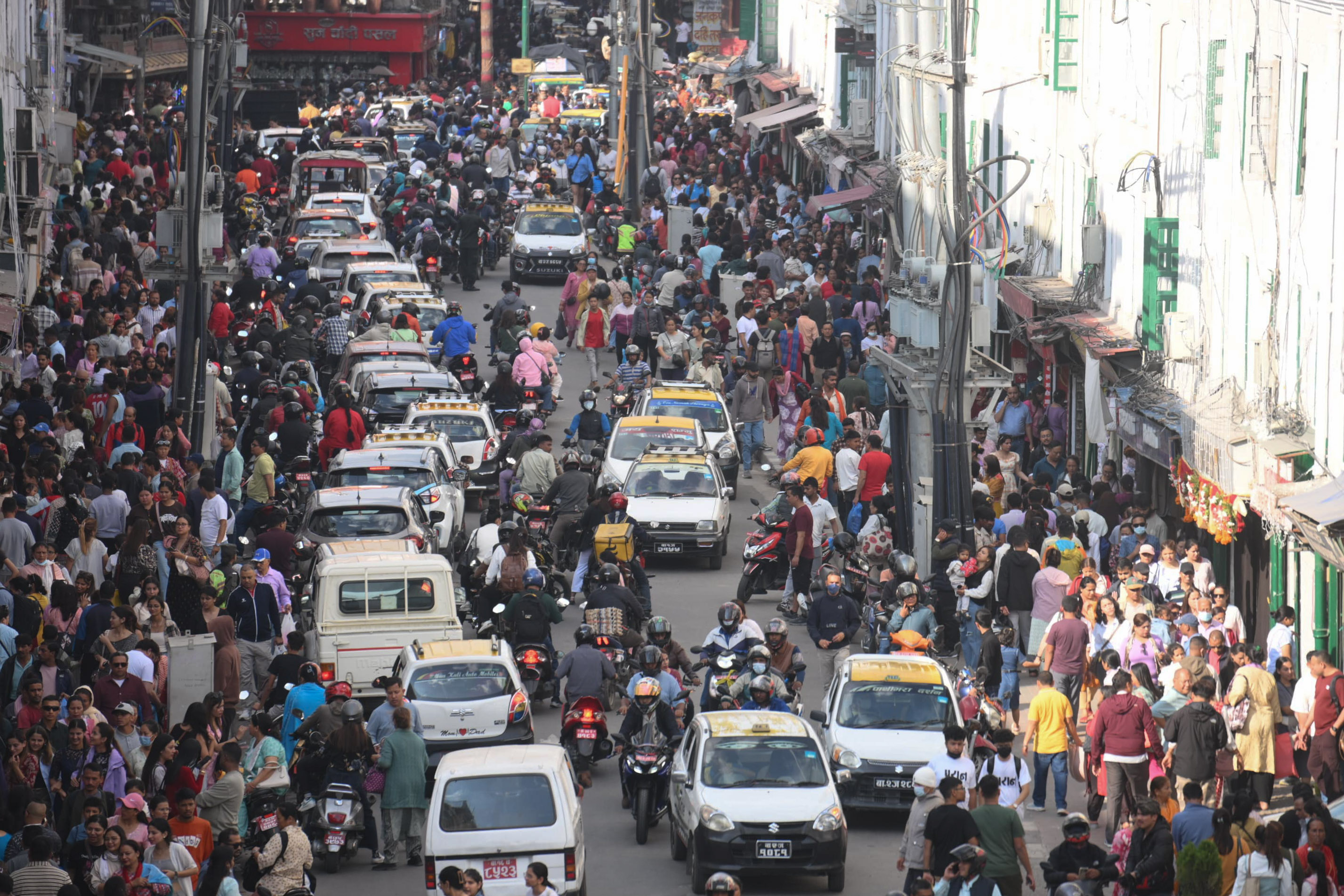Tihar-Market_-1760781866.jpg