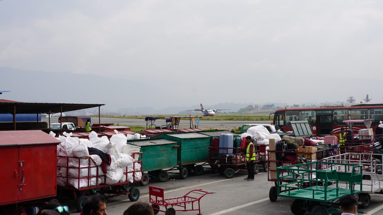airport-(4)-1778468772-1778469727.jpeg