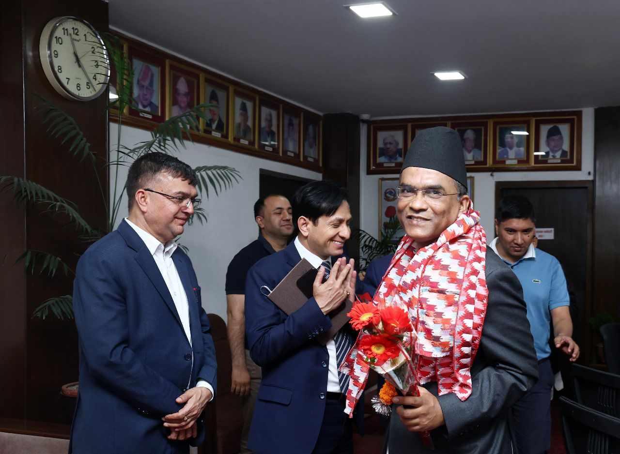 arthamantri-and-governor-(4)-1747808360.jpg