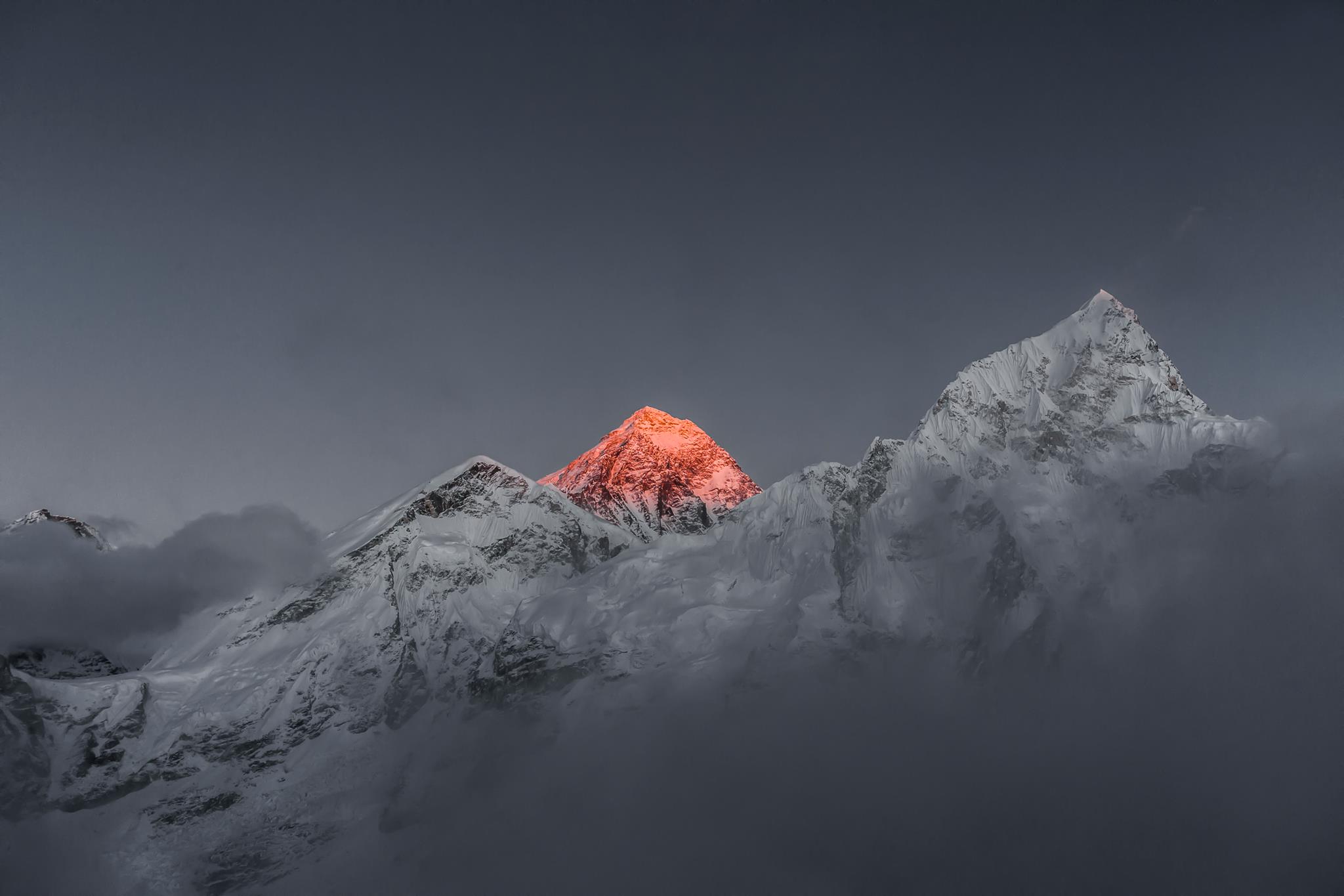 everest-1703902279.jpg