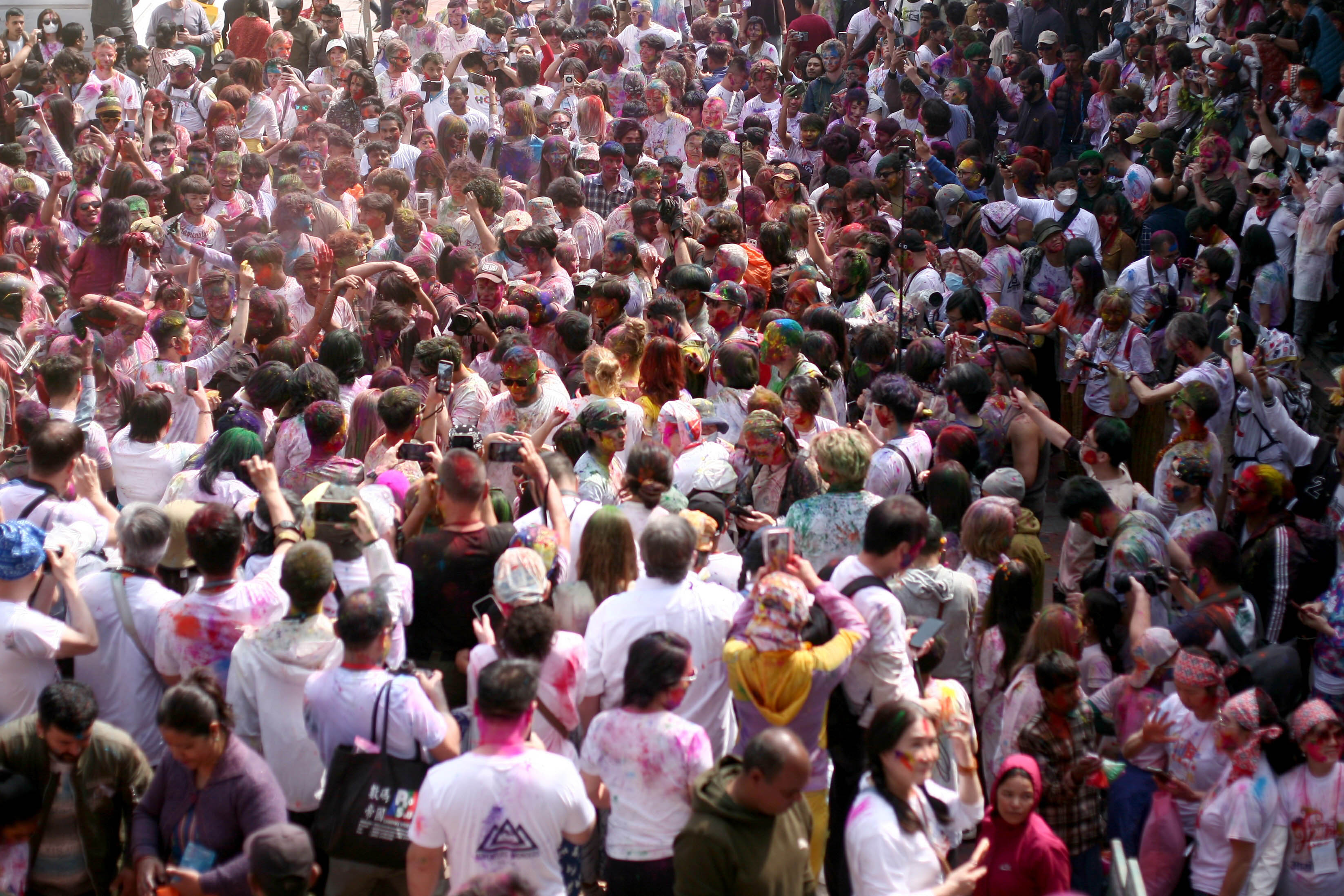 holi-(31)-1772437077.jpg