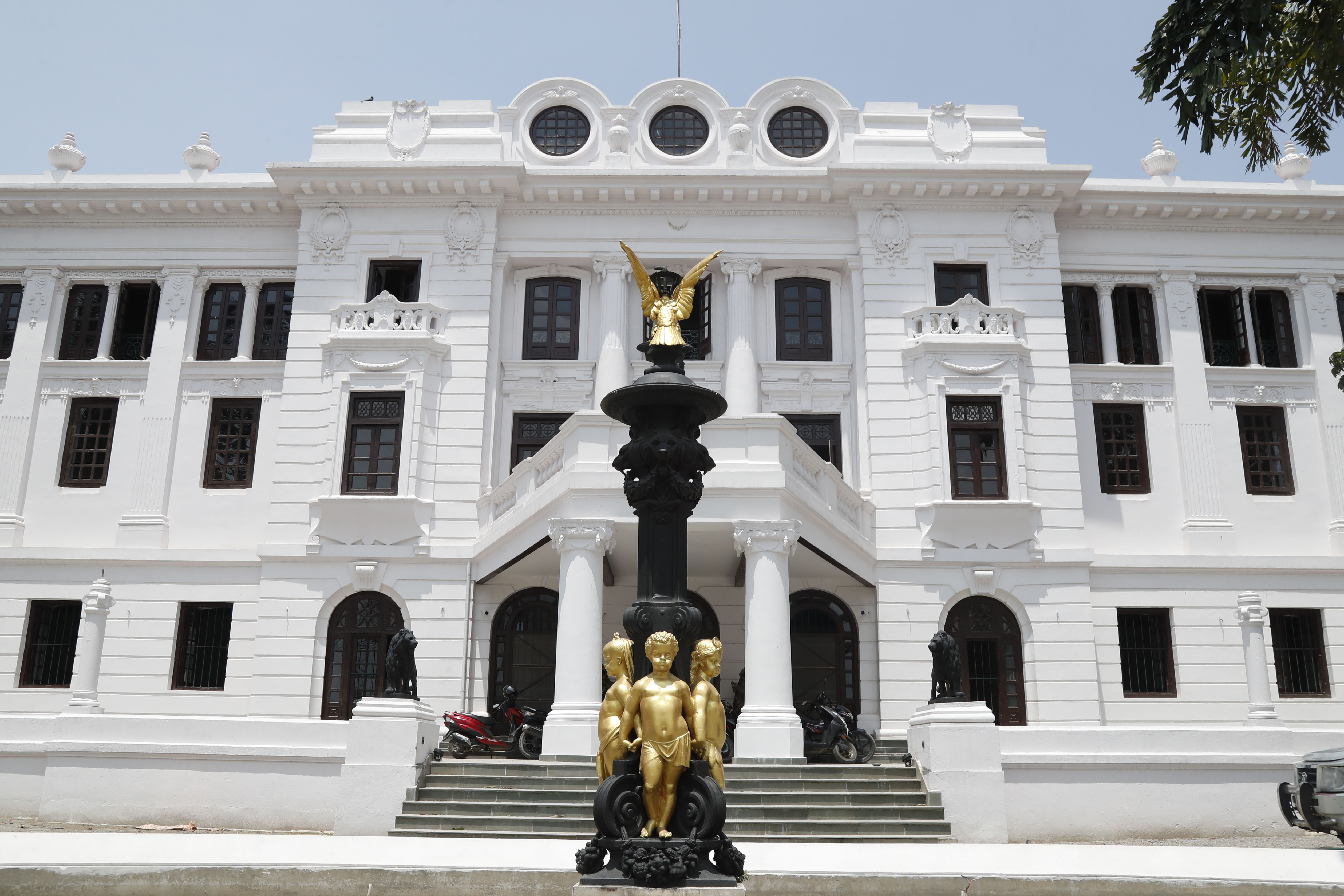 kesarmahal-(12)-1717923532.jpg