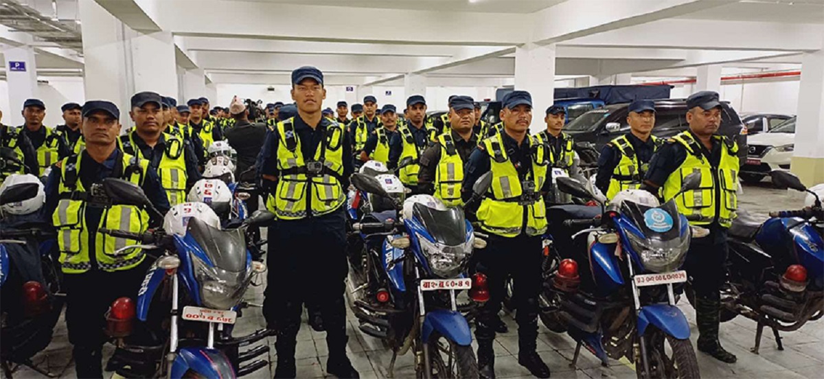 ktm-police-1727423402.jpg