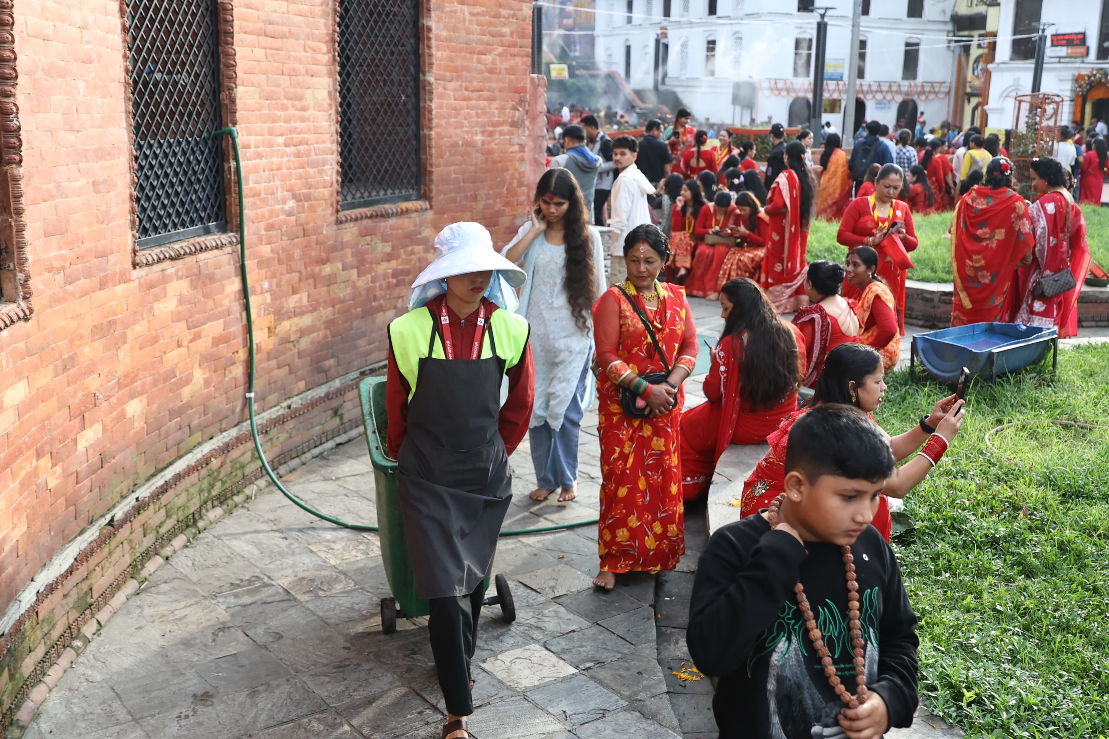 pashupatinath-teej-(31)-1756184207.jpeg