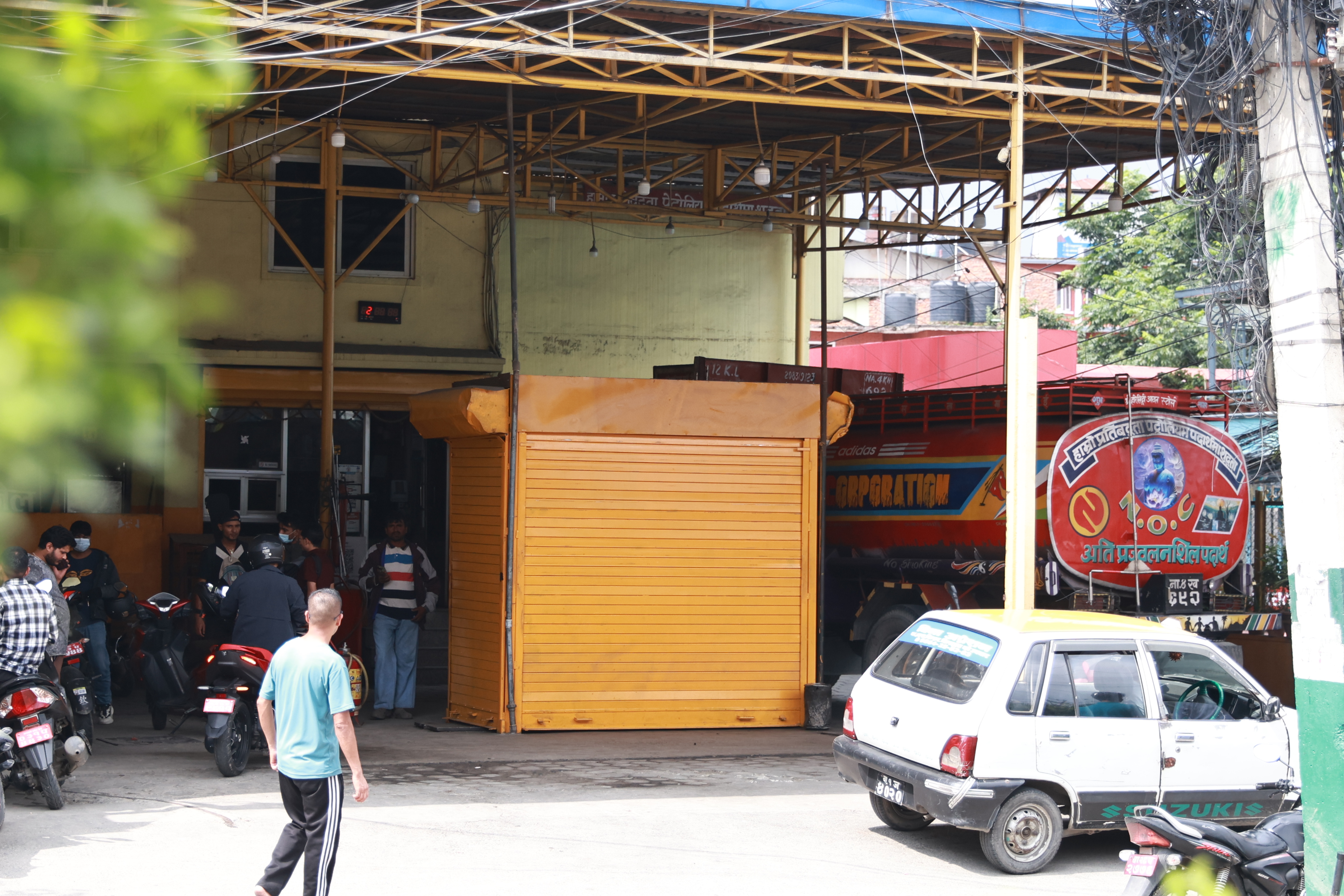 petrol-pump-banda-(13)-1782900756.jpg